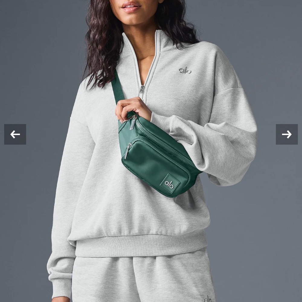 ALO Yoga Accolade 1/4 Zip Pullover - Picture 4 of 12